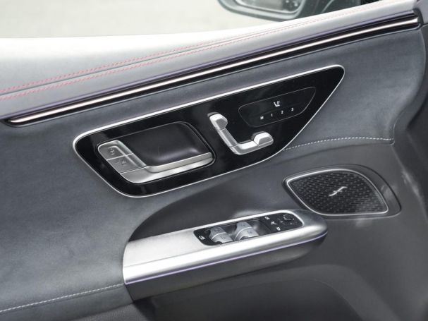 Mercedes-Benz EQE 300 SUV AMG Night Distronic 360° Wärmepumpe