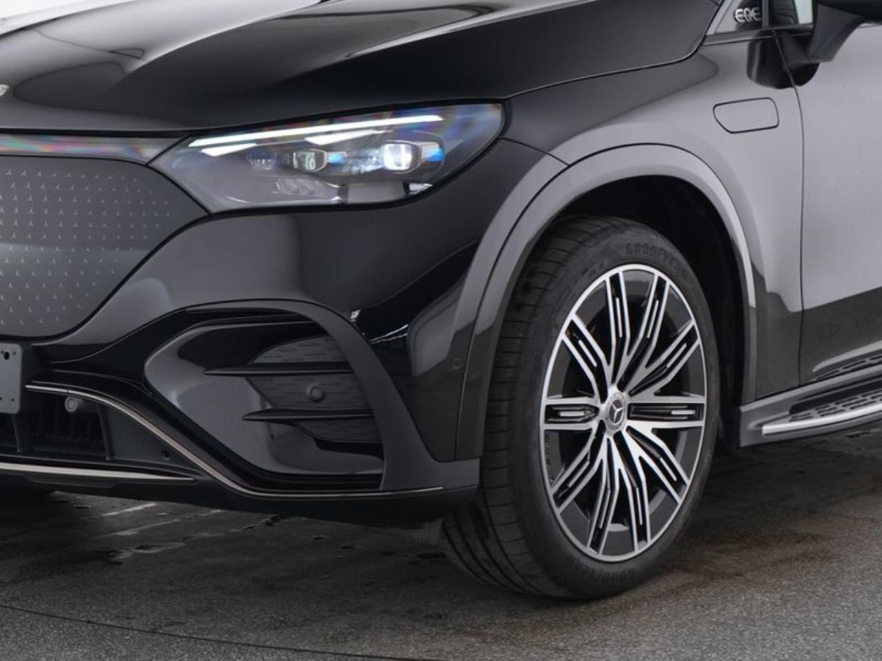 Mercedes-Benz EQE 300 SUV AMG Night Distronic 360° Easy-Pack