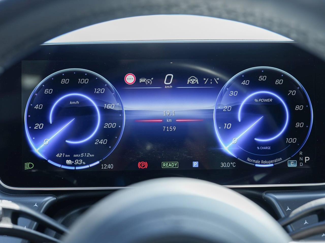 Mercedes-Benz EQE 350+ SUV AMG Night Panorama Easy-P 360° AHK