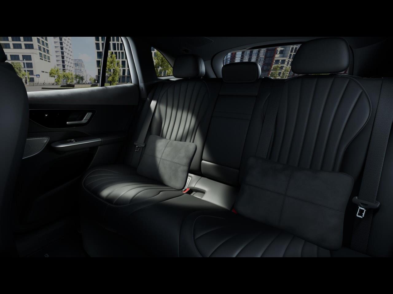 Mercedes-Benz EQE 500 4M SUV AMG Night Panorama Distronic 360°