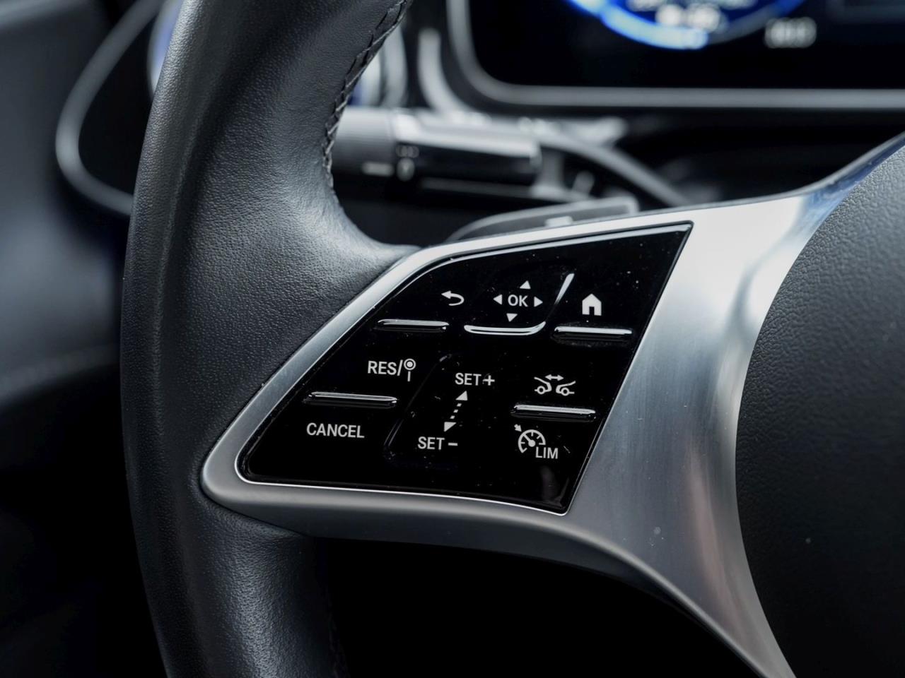 Mercedes-Benz EQE 300 Electric Art Distronic Kamera Memory