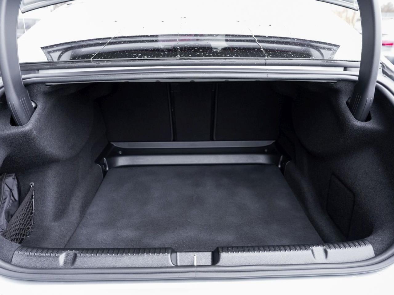 Mercedes-Benz EQE 300 Electric Art Distronic Kamera Memory