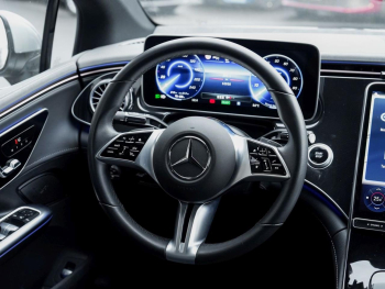Mercedes-Benz EQE 300 Electric Art Distronic Kamera Memory