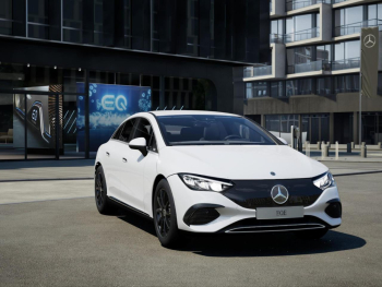 Mercedes-Benz EQE 300 Limousine Electric Art Burmester Kamera