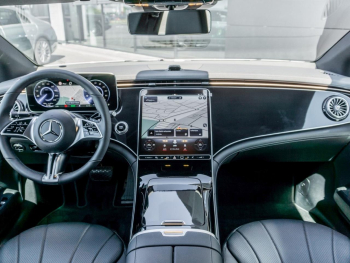 Mercedes-Benz EQE 300 Electric Art Distronic Kamera AHK