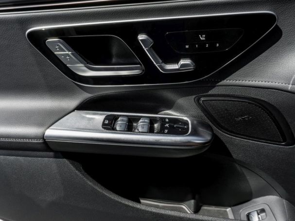 Mercedes-Benz EQE 300 Electric Art Distronic Kamera AHK