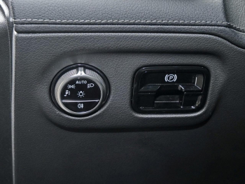Mercedes-Benz EQE 300 Electric Art Distronic HeadUp 360° AHK