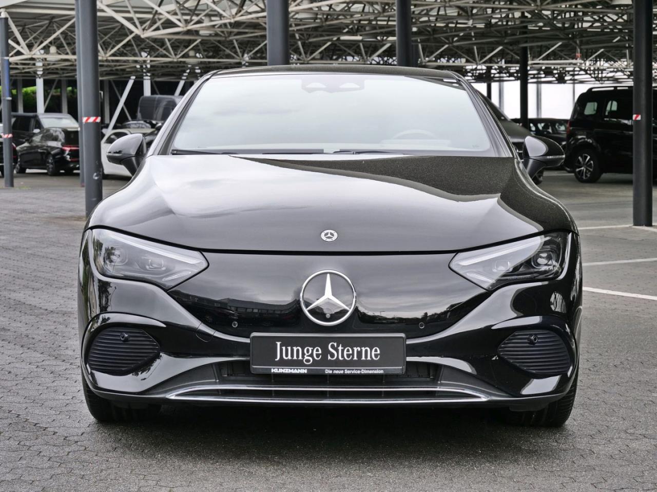 Mercedes-Benz EQE 300 Electric Art Distronic HeadUp 360° AHK