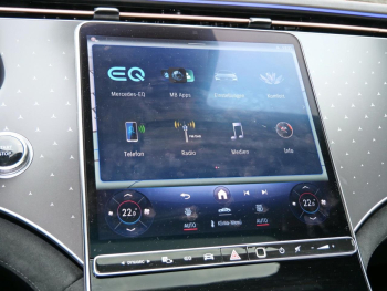 Mercedes-Benz EQE 350 4M AMG Panorama Burmester Memory HUD 360°