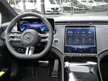 Mercedes-Benz EQE 350 4M AMG Panorama Burmester Memory HUD 360°