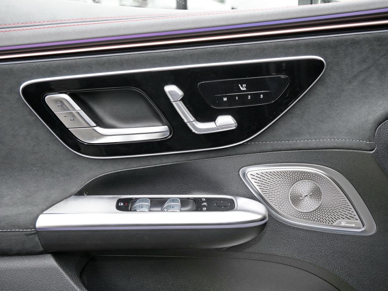 Mercedes-Benz EQE 350 4M AMG Panorama Burmester Memory HUD 360°