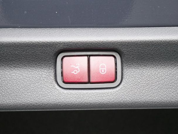 Mercedes-Benz EQE 350 4M AMG Panorama Burmester Memory HUD 360°