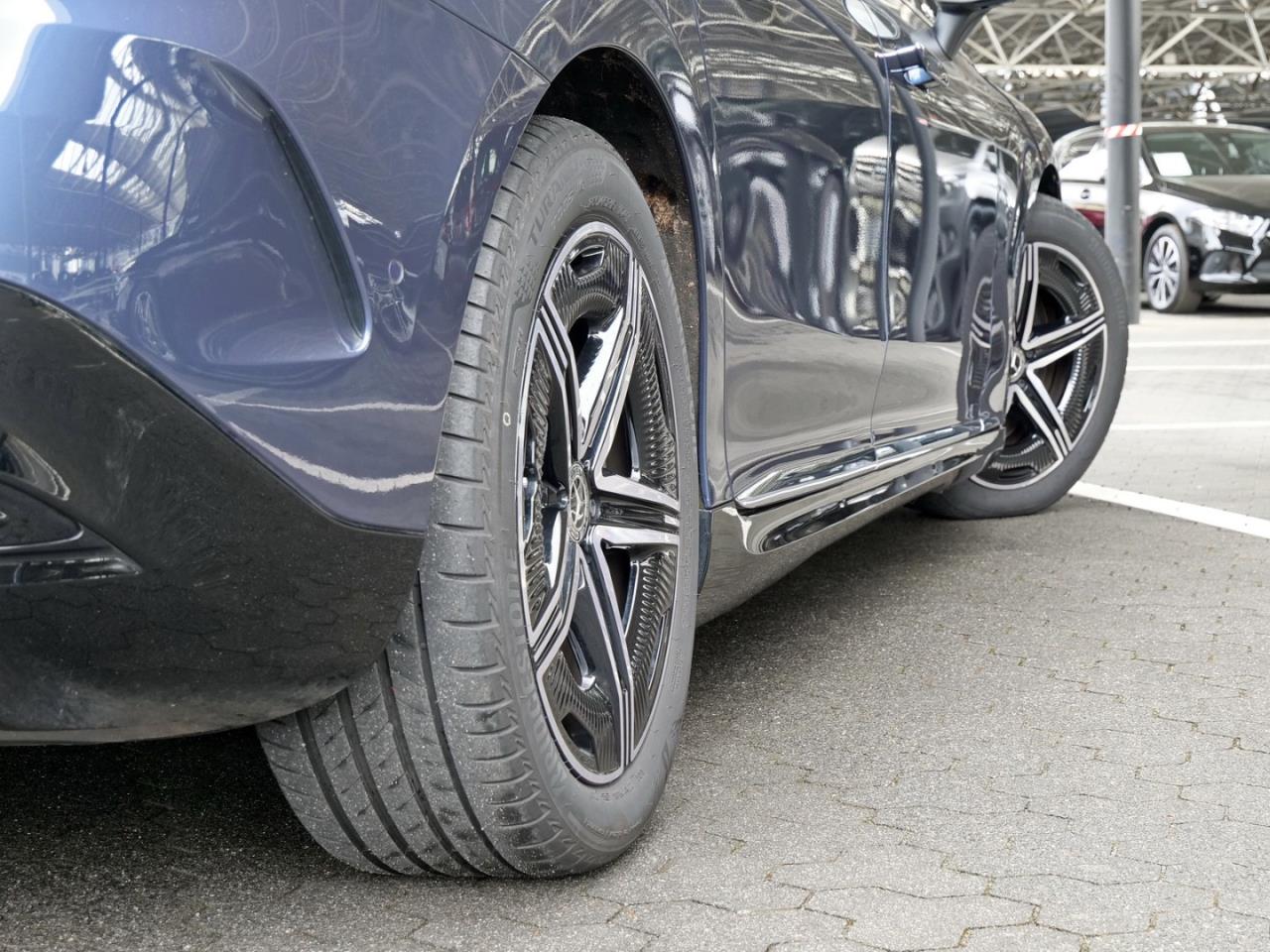 Mercedes-Benz EQE 350 4M AMG Panorama Burmester Memory HUD 360°