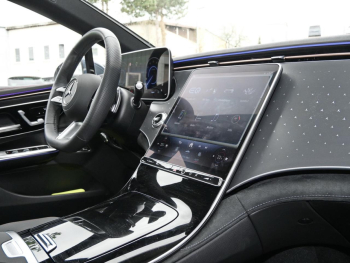 Mercedes-Benz EQE 350 4M AMG Panorama Burmester Memory HUD 360°
