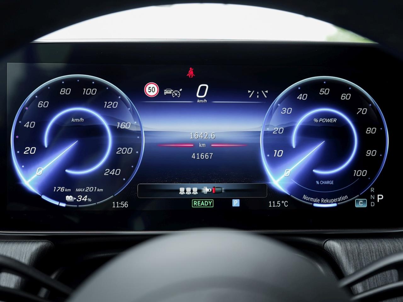 Mercedes-Benz EQE 350 AMG Night Distronic HeadUp Kamera AHK