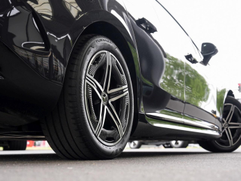 Mercedes-Benz EQE 350 AMG Night Distronic HeadUp Kamera AHK