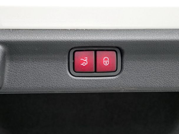 Mercedes-Benz EQE 350 AMG Panorama Distronic Head-Up 360°