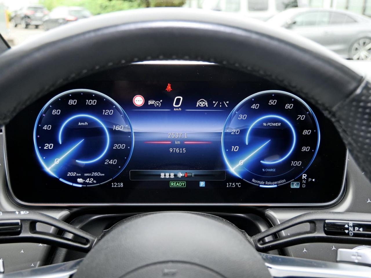 Mercedes-Benz EQE 350 AMG Panorama Distronic Head-Up 360°