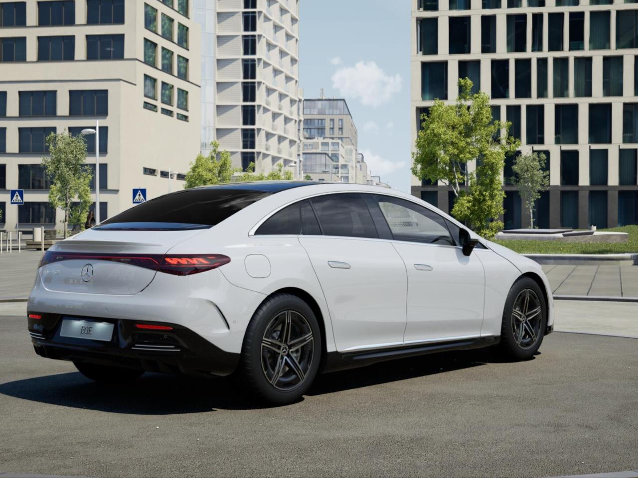 Mercedes-Benz EQE 350 AMG Panorama Distronic Head-Up 360°