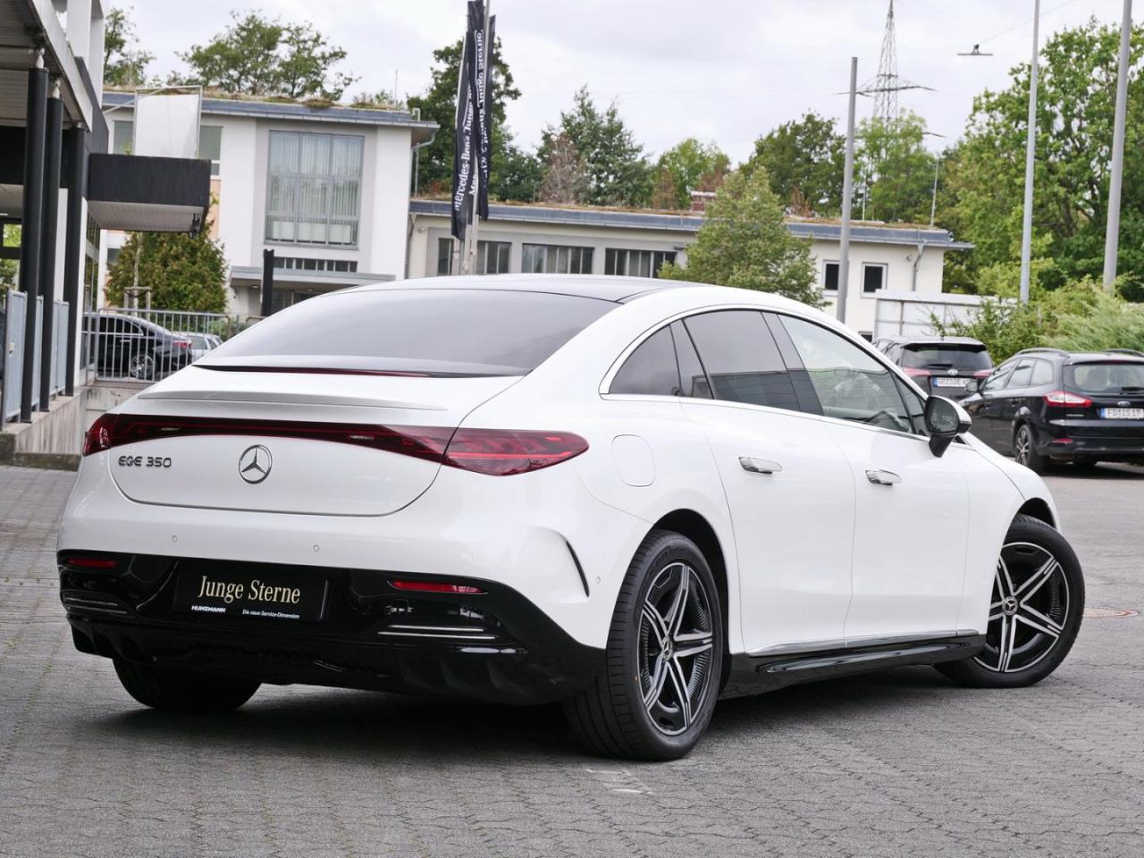 Mercedes-Benz EQE 350 AMG Panorama Distronic Head-Up 360°