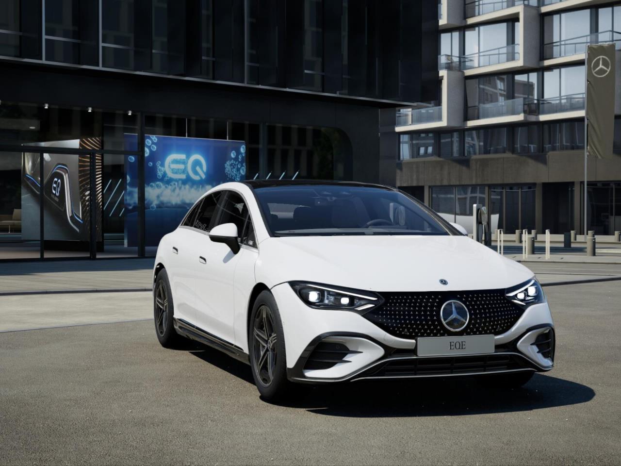 Mercedes-Benz EQE 350 AMG Panorama Distronic Head-Up 360°