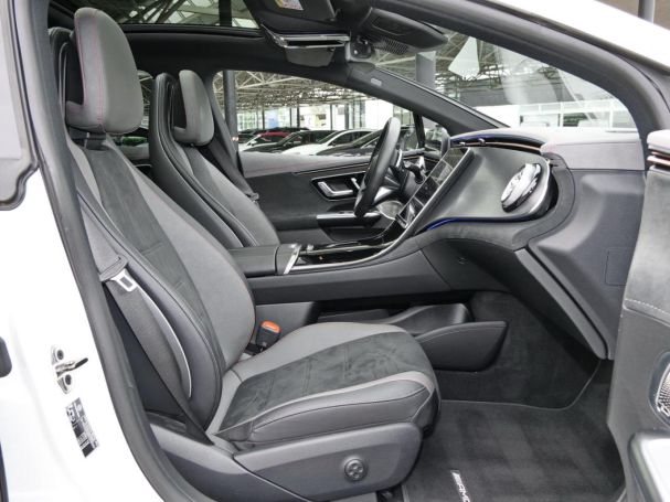 Mercedes-Benz EQE 350 AMG Panorama Distronic Head-Up 360°