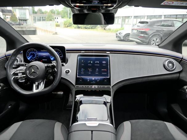 Mercedes-Benz EQE 43 AMG 4M Panorama Distronic Burmester 360?