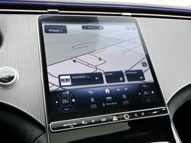 Mercedes-Benz EQE 43 AMG 4M Panorama Distronic Burmester 360?