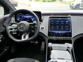 Mercedes-Benz EQE 43 AMG 4M Panorama Distronic Burmester 360?