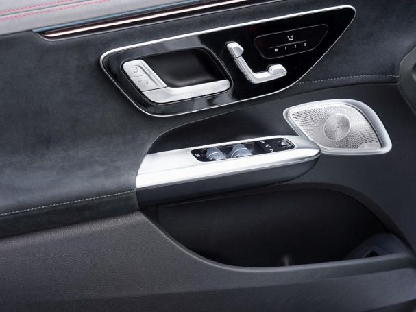 Mercedes-Benz EQE 43 AMG 4M Panorama Distronic Memory HUD 360°