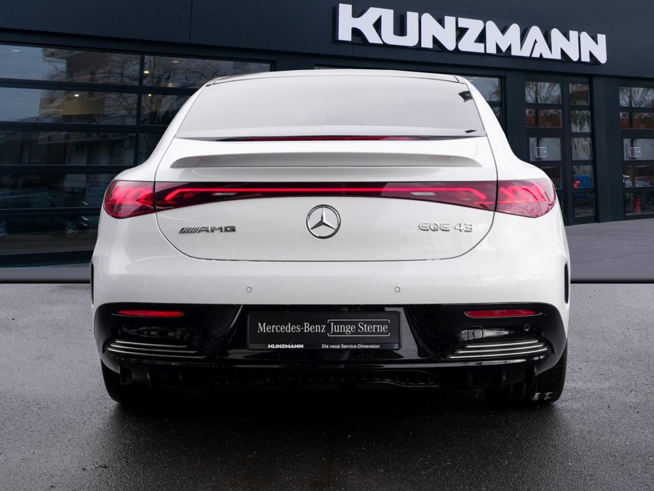 Mercedes-Benz EQE 43 AMG 4M Panorama Distronic Memory HUD 360°