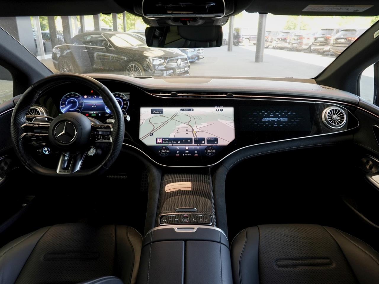 Mercedes-Benz EQE 43 AMG 4M Night HeadUp Panorama Airmatic