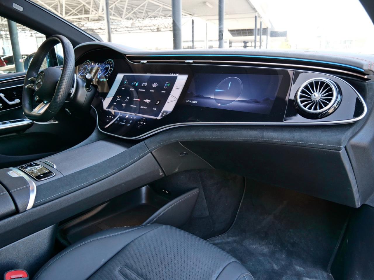 Mercedes-Benz EQE 53 AMG 4M+ Night Distronic Panorama HeadUp