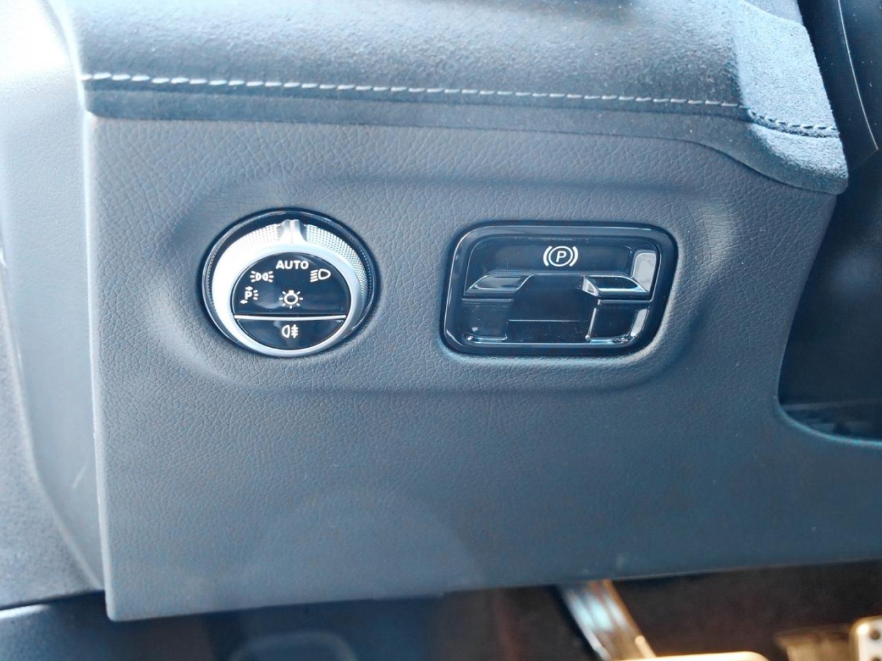 Mercedes-Benz EQE 53 AMG 4M+ Night Distronic Panorama HeadUp