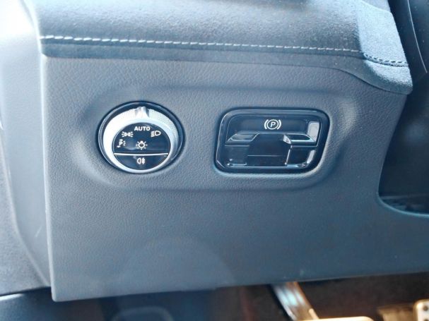 Mercedes-Benz EQE 53 AMG 4M+ Night Distronic Panorama HeadUp