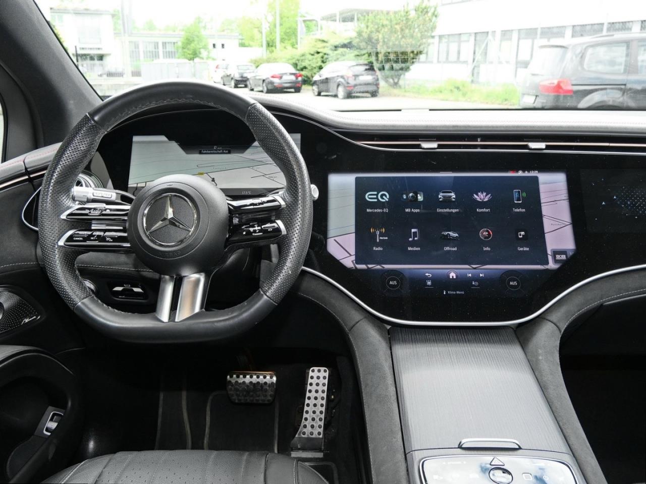 Mercedes-Benz EQS 450 4M SUV AMG Night Panorama Distronic+ AHK