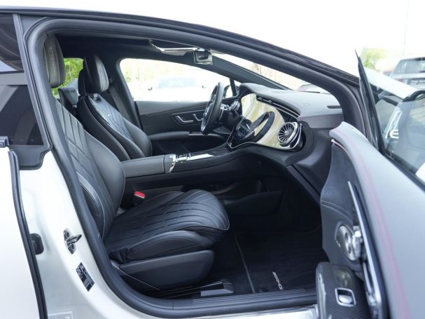 Mercedes-Benz EQS 53 AMG 4M+ Drive Pilot Panorama NP 195.267 €