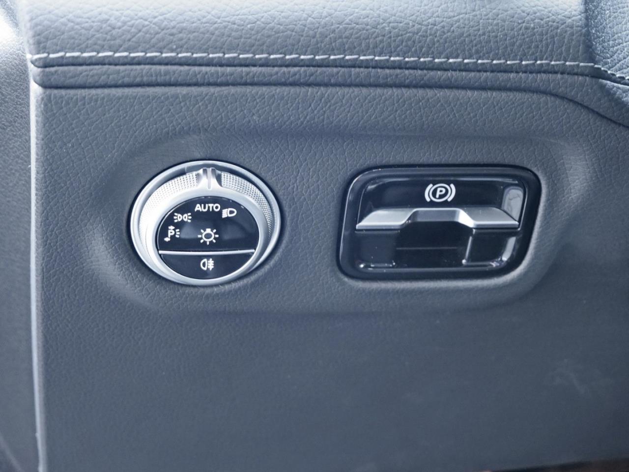 Mercedes-Benz EQS 580 4M Electric Art Distronic+ Panorama 360°