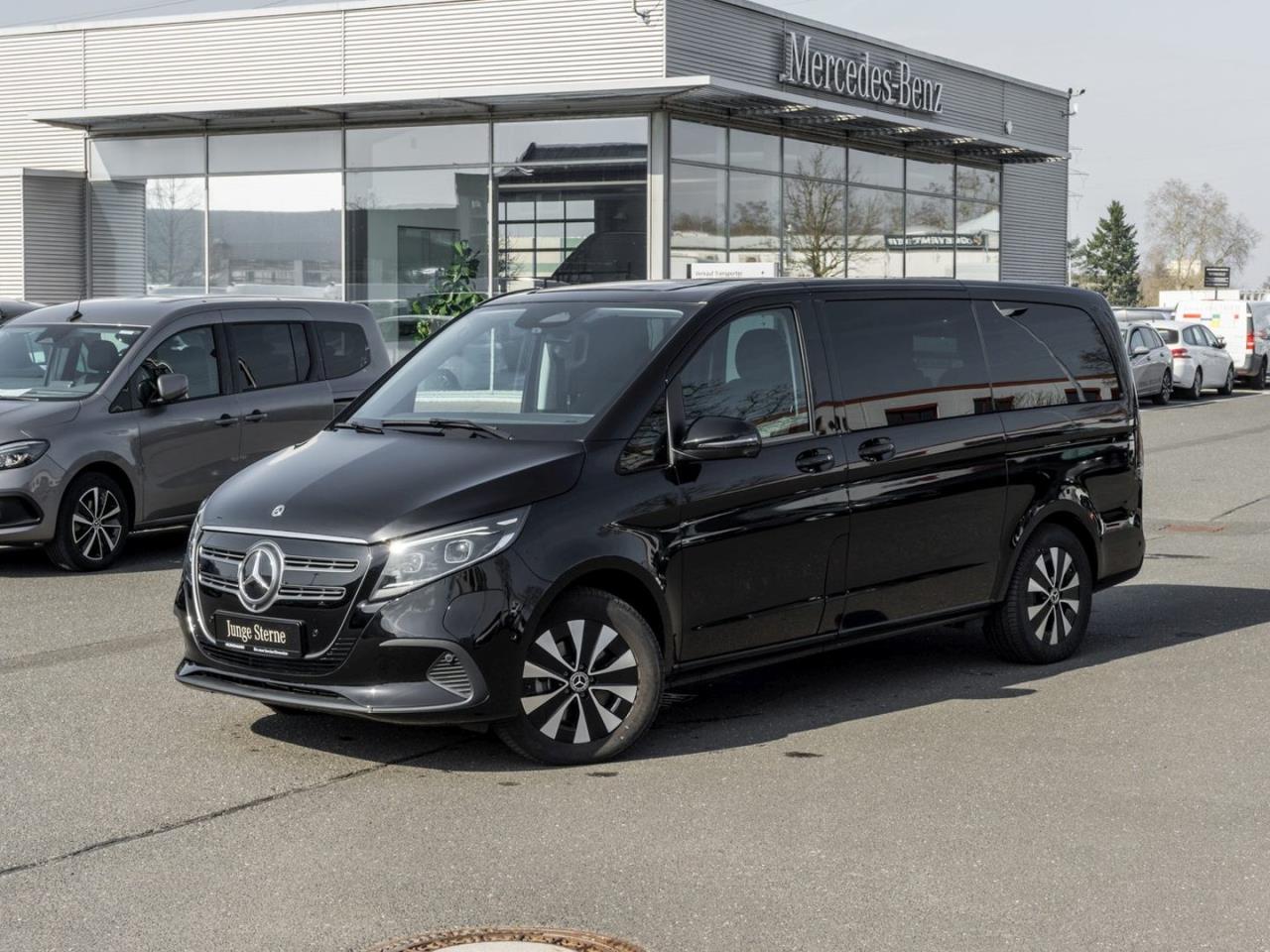 Mercedes-Benz EQV EQV 250 Lang Van / Kleinbus obsidianschwarz