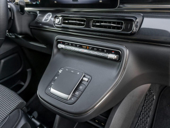 Mercedes-Benz EQV 250 Lang Distronic NP 84.517 360° Spiegel_P