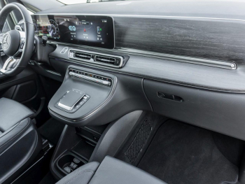 Mercedes-Benz EQV 300 AVANTGARDE Lang Distronic EasyPack 360°