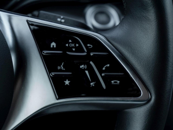 Mercedes-Benz EQV 300 Lang Distronic SpurhalteP SHZ NP 86.869€