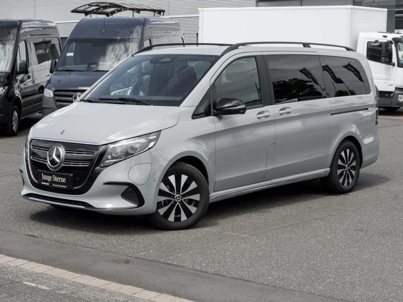 Mercedes-Benz EQV 300 Lang AMG Distronic Burmester 360°