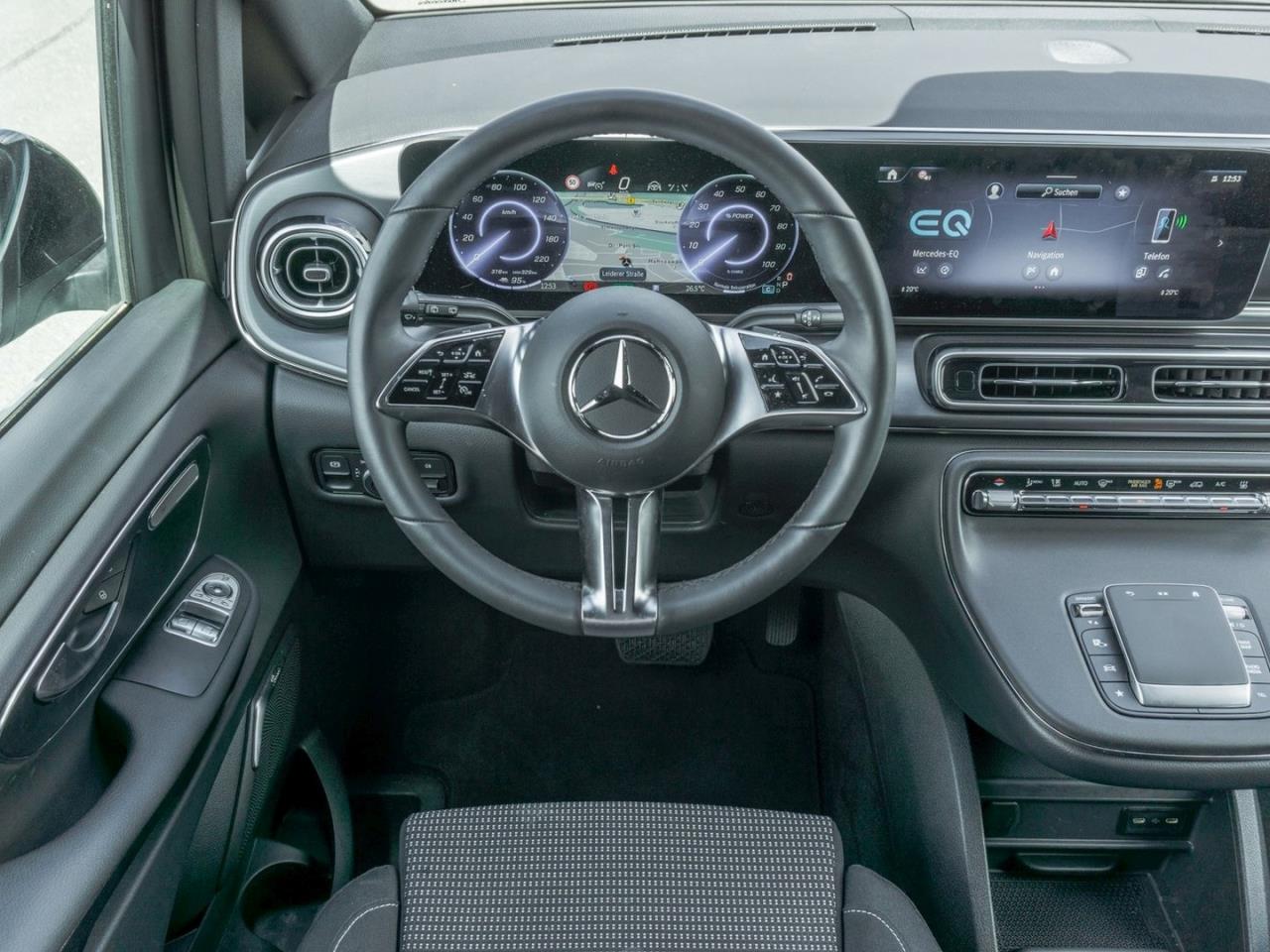 Mercedes-Benz EQV 300 Lang AMG Distronic Burmester 360°