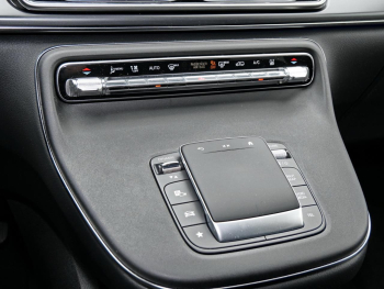 Mercedes-Benz EQV 300 Lang Navi Distronic Easy-Pack 360°