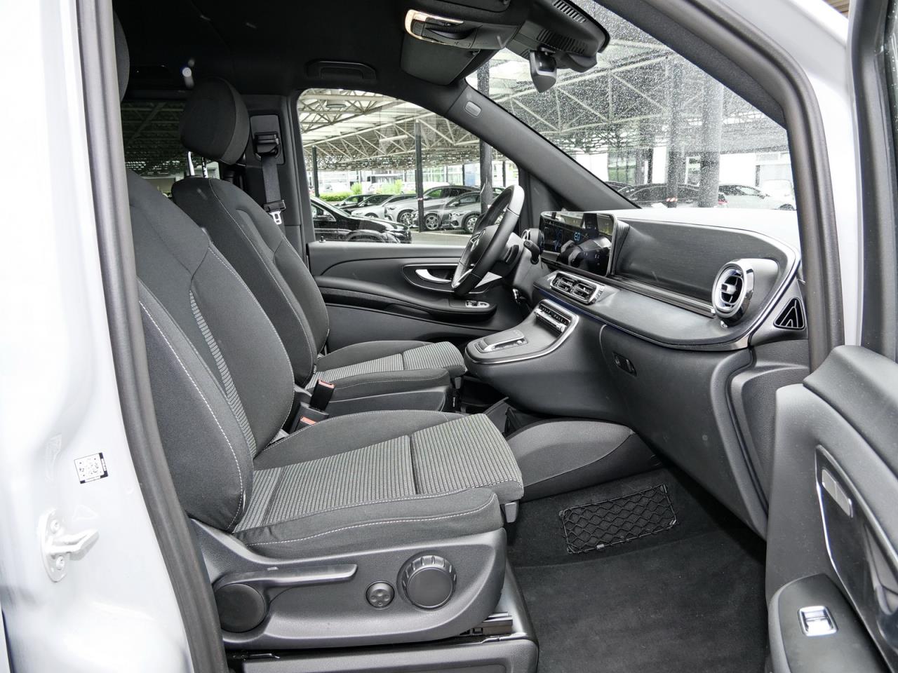 Mercedes-Benz EQV 300 Lang Burmester 360° Facelift NP 94.606€