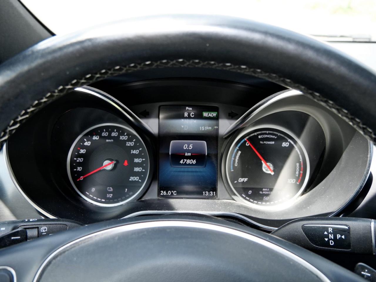 Mercedes-Benz EQV 300 lang Navi+ Kamera Totwinkel Spiegel-P