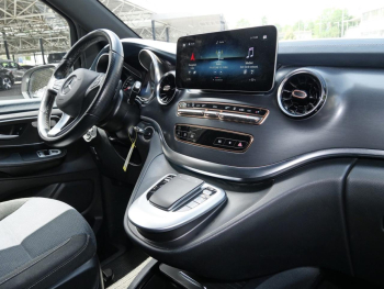 Mercedes-Benz EQV 300 lang Navi+ Kamera Totwinkel Spiegel-P