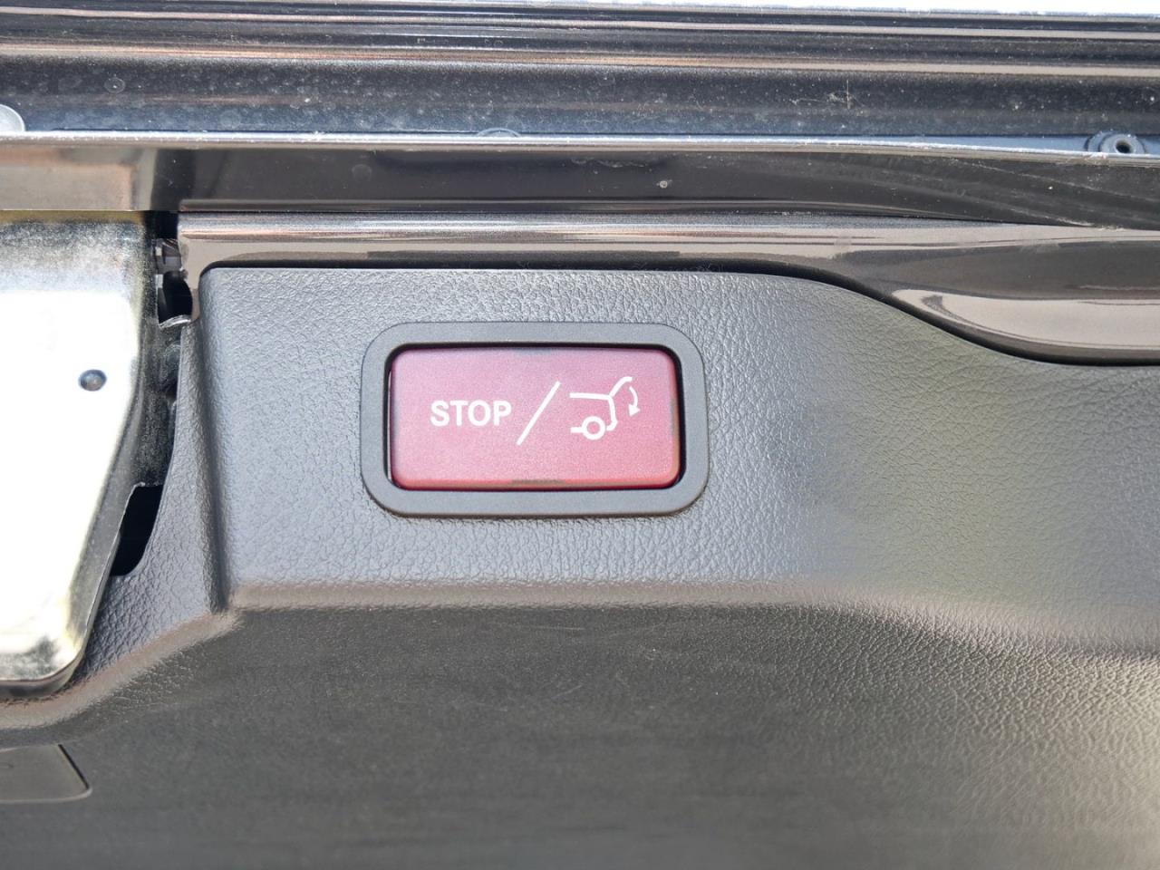 Mercedes-Benz EQV 300 Lang MBUXNavi Distronic Easy-Pack 360°