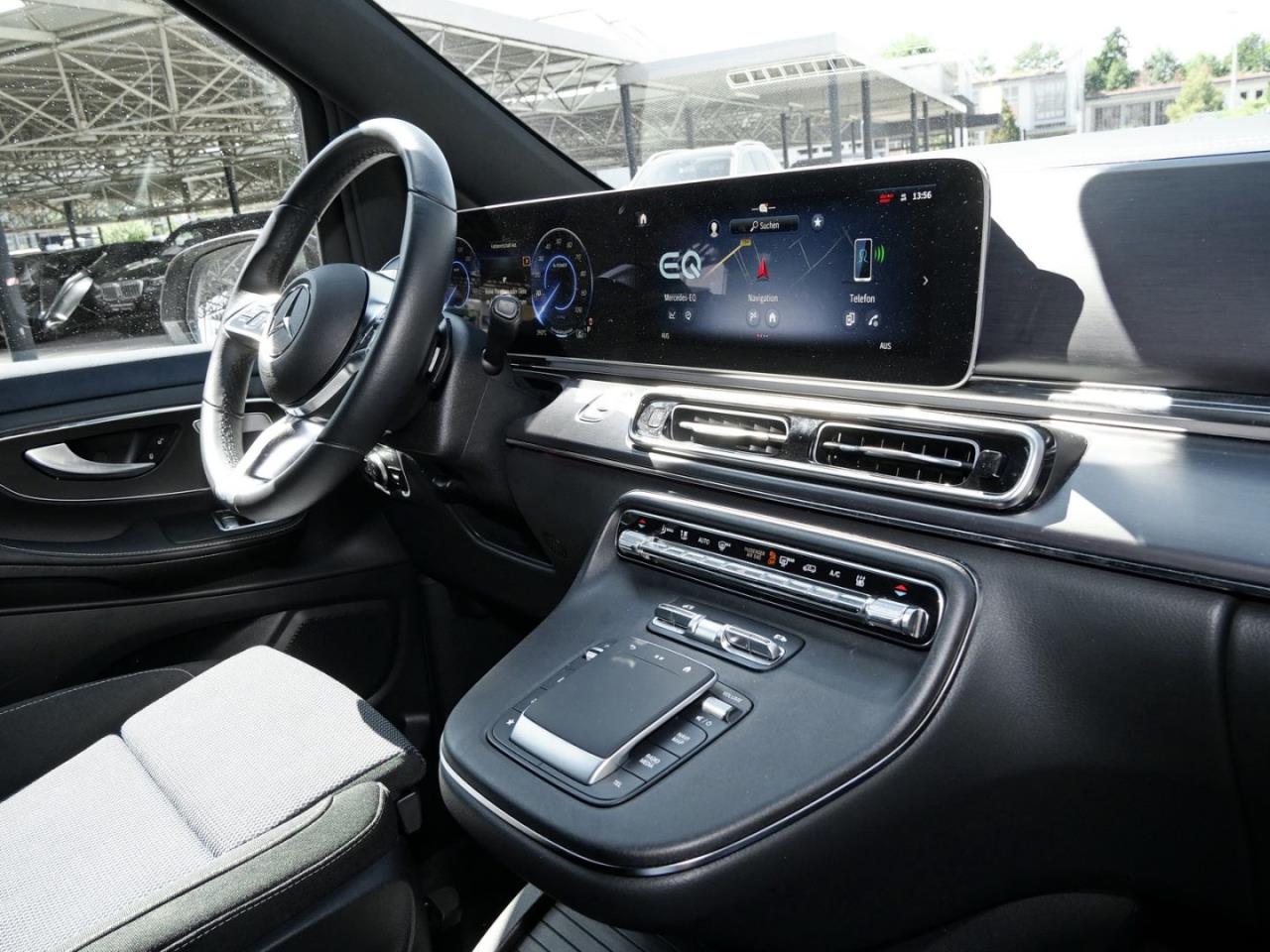 Mercedes-Benz EQV 300 Lang MBUXNavi Distronic Easy-Pack 360°